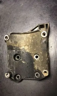 BMW 5 E39 A/C compressor mount bracket 2245417