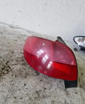 Peugeot 206 Rear/tail lights