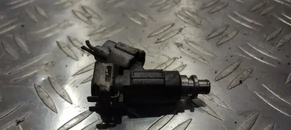 Subaru Legacy Fuel injector fbjc101