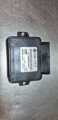 Audi A6 S6 C6 4F Hand brake control module 4F0907801