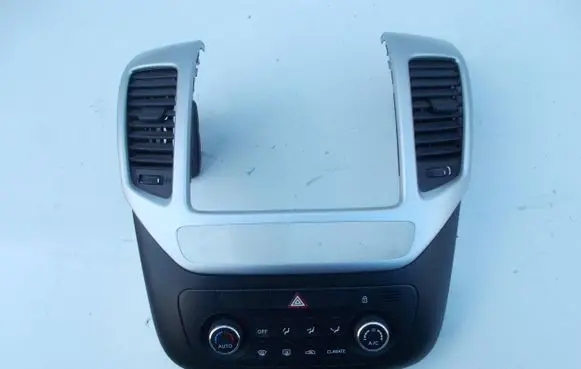 KIA Venga Panel trim 937301P000 84740-1P600