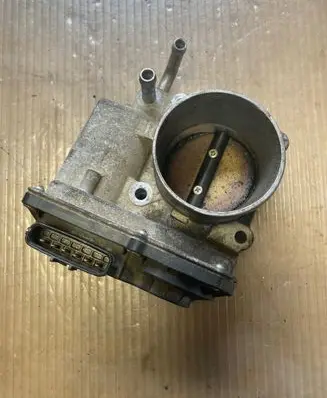 Suzuki Grand Vitara II Throttle valve 00215 6G150841 65J0