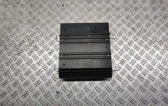 Mitsubishi Lancer VIII Sound amplifier 8701A279 88083200A CV0MW7G216