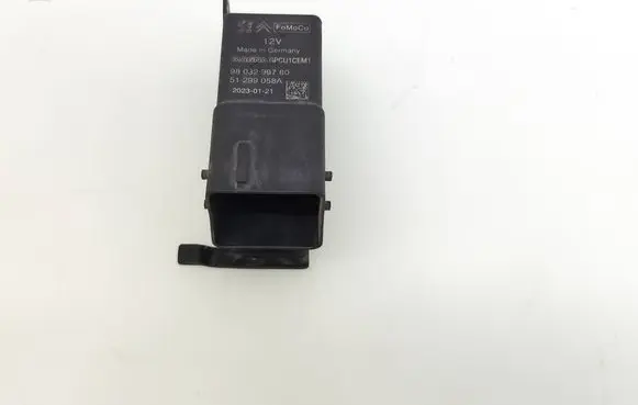 Citroen Berlingo Glow plug pre-heat relay 9803299780 51299058A