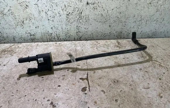 Dodge Charger Valve 04627694AA