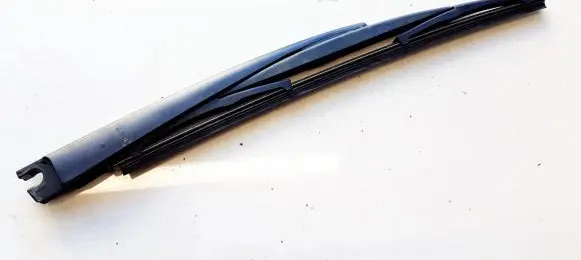 Honda CR-V Rear wiper blade arm 35610