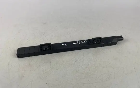 Volkswagen Golf VIII Keyless system antenna 5WA962131 5FA224076 4060617200