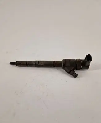 KIA Sorento Fuel injector 338004A500