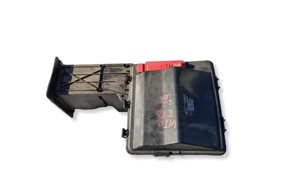 Mercedes-Benz Vito Viano W639 Fuse box cover A6395450103