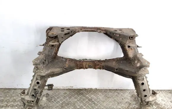 Mazda 929 Rear subframe 