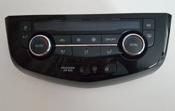 Nissan Qashqai Climate control unit 275004EA1A T9077712 201729