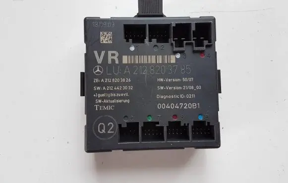 Mercedes-Benz E W212 Door control unit/module A2128203785