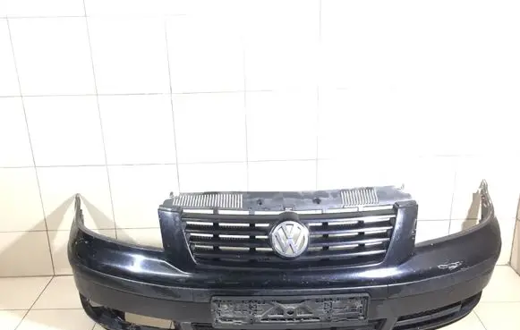 Volkswagen Sharan Front bumper
