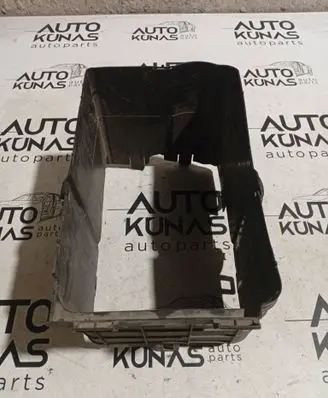 Audi A3 S3 A3 Sportback 8P Battery box tray 1K0915335B