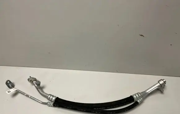 BMW iX1 Air conditioning (A/C) pipe/hose 5A35844