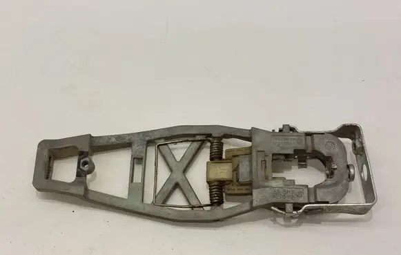 Volkswagen Caddy Front door exterior handle/bracket 1T0837886A 1T0837886B