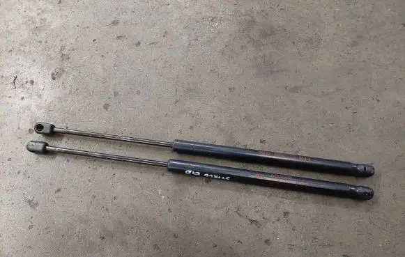 KIA Sportage Rear window strut damper 871701f100 871701f110