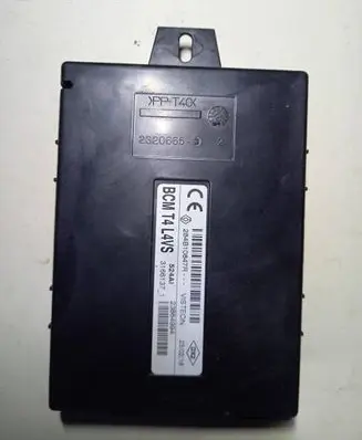 Opel Vivaro Engine control unit/module 284B10847R 23864994