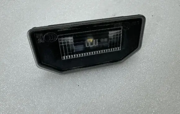 Tesla Model 3 Number plate light 144973000B 9786002 GR7222041570600