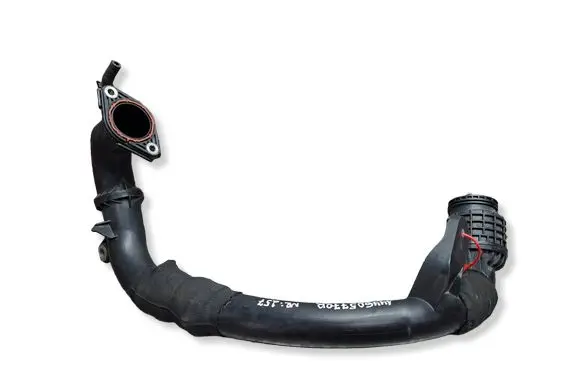 Renault Trafic III (X82) Intercooler hose/pipe S26336257 144605770R