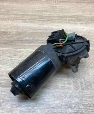 Opel Astra G Wiper motor 0390241141