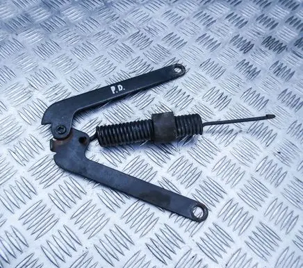 Mercedes-Benz SLC C107 Engine bonnet/hood hinges A1088870274