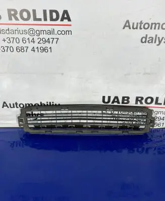 Volvo V50 Front bumper lower grill 30744911