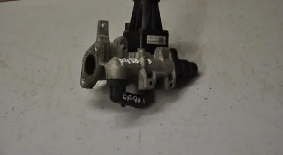Land Rover Range Rover Evoque L538 EGR valve 4GD39D475BB