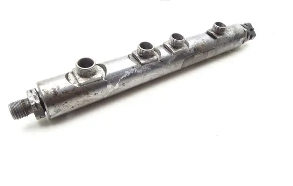 Jaguar XF X250 Fuel main line pipe 9X2Q9D280FA 0281006064