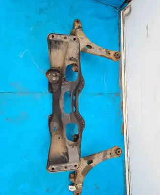 Subaru Outback Front subframe