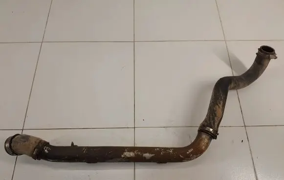 Audi Q7 4L Intercooler hose/pipe 7L6145795J