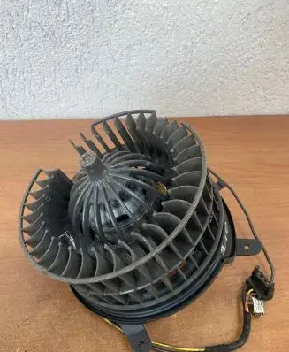 Mercedes-Benz E W210 Air conditioning (A/C) fan (condenser) 32535 E981