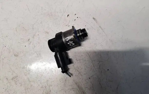 Audi Q3 8U Fuel pressure sensor 4D0971992