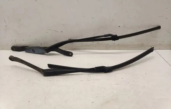 Mercedes-Benz E W212 Headlight wiper blade set A2128200944 A2128201344