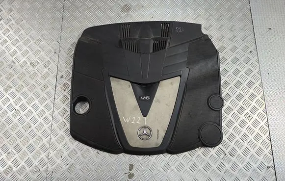 Mercedes-Benz S W221 Engine cover (trim) A6420101667