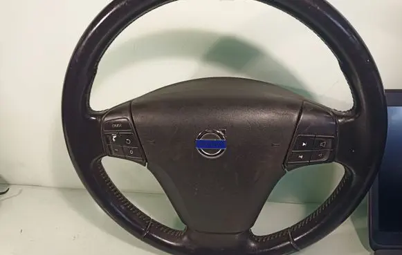 Volvo V50 Steering wheel 30721754 30721755 8623347