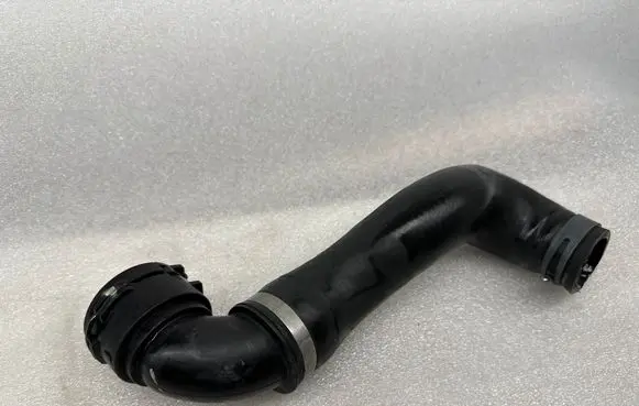 Audi A6 Allroad C7 Engine coolant pipe/hose 4G0122101B
