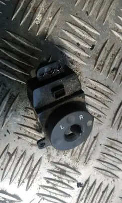 KIA Carens I Other switches/knobs/shifts 202005064