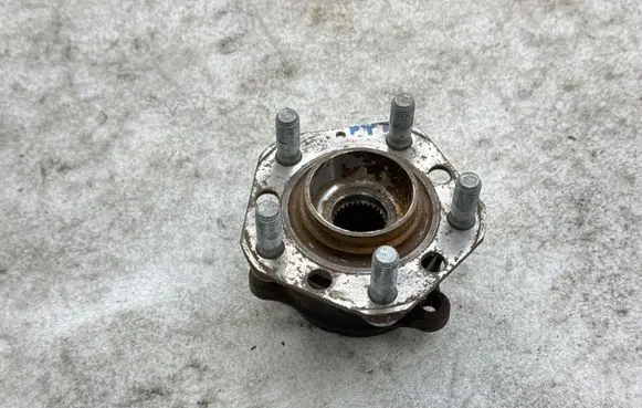 Tesla Model Y Front wheel ball bearing 104412300B