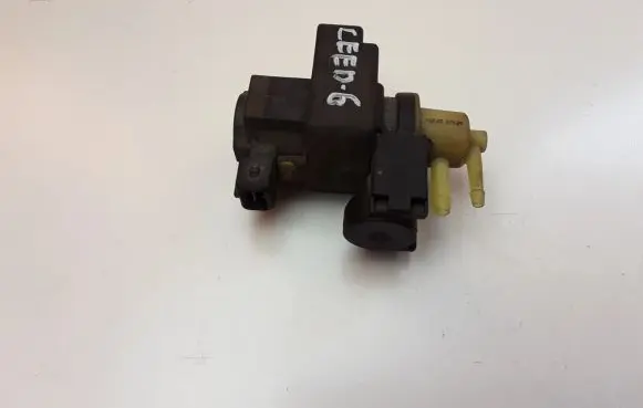 KIA Ceed Turbo solenoid valve 93900