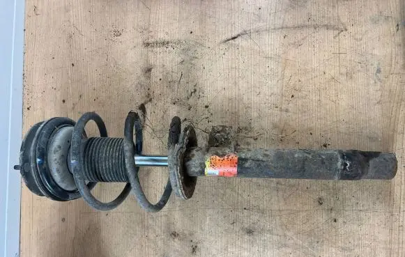 BMW 3 E46 Front shock absorber/damper 6750790