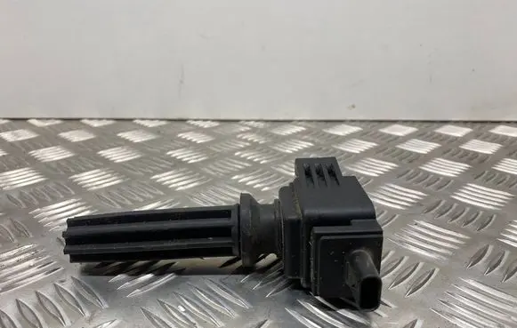 Ford Escape III High voltage ignition coil CM5E12A366BC