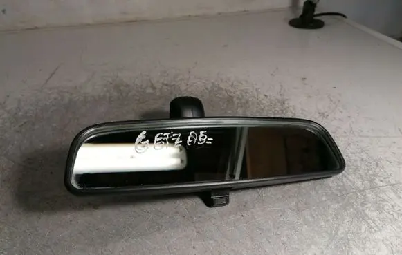Hyundai Getz Rear view mirror (interior) E11025400