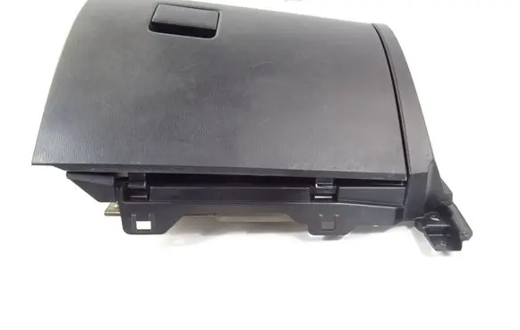 Mazda 3 III Glove box BHN16426