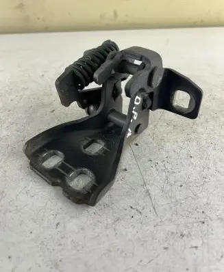 Jeep Grand Cherokee (WK) Front door lower hinge 