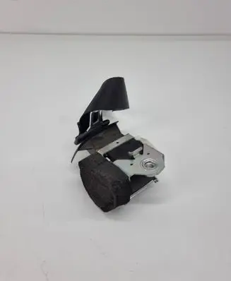 Volkswagen Scirocco Rear seatbelt 1k8857806