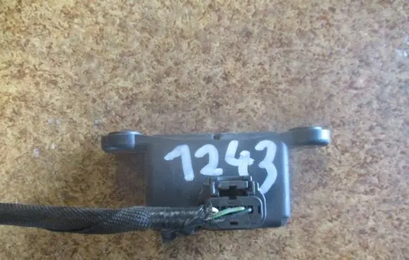 Opel Insignia A ESP acceleration yaw rate sensor 12784983