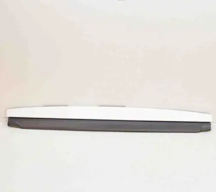 Dashboard glove box trim