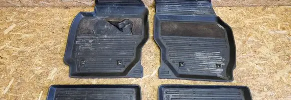 Volvo V70 Car floor mat set 31292049 30660313 30734679