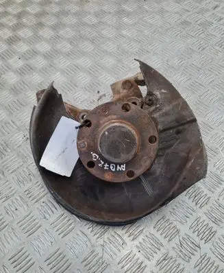 Audi A4 S4 B7 8E 8H Rear wheel hub